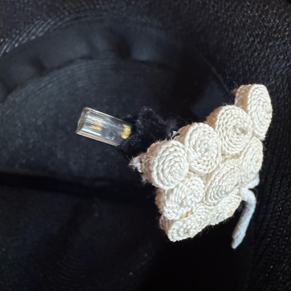 1930s/40s Ronnie Straw Velvet Trim White Decorative Cluster Side Bands Tilt‎ Hat - Picture 8 of 8